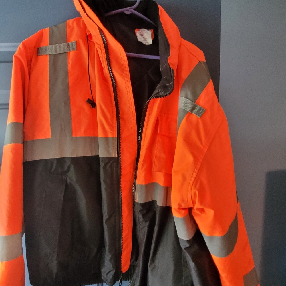 Body guard high visibility jacket